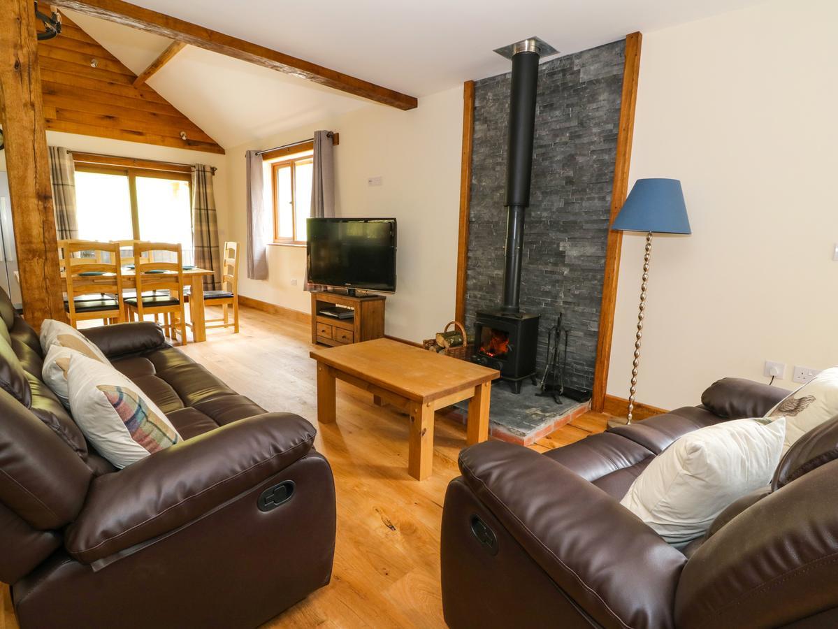 Ploony Hill Lodge Bleddfa Εξωτερικό φωτογραφία